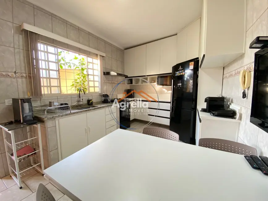 Foto 1 de Casa com 2 quartos à venda, 108m2 em Centro, Mogi Mirim - SP