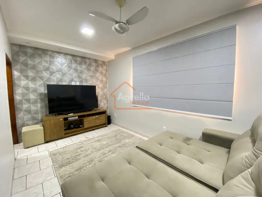 Foto 4 de Casa com 2 quartos à venda, 108m2 em Centro, Mogi Mirim - SP