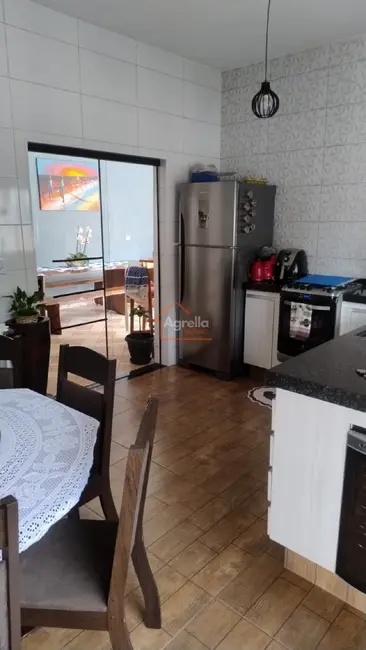 Foto 3 de Casa com 2 quartos à venda, 129m2 em Mogi Guacu - SP