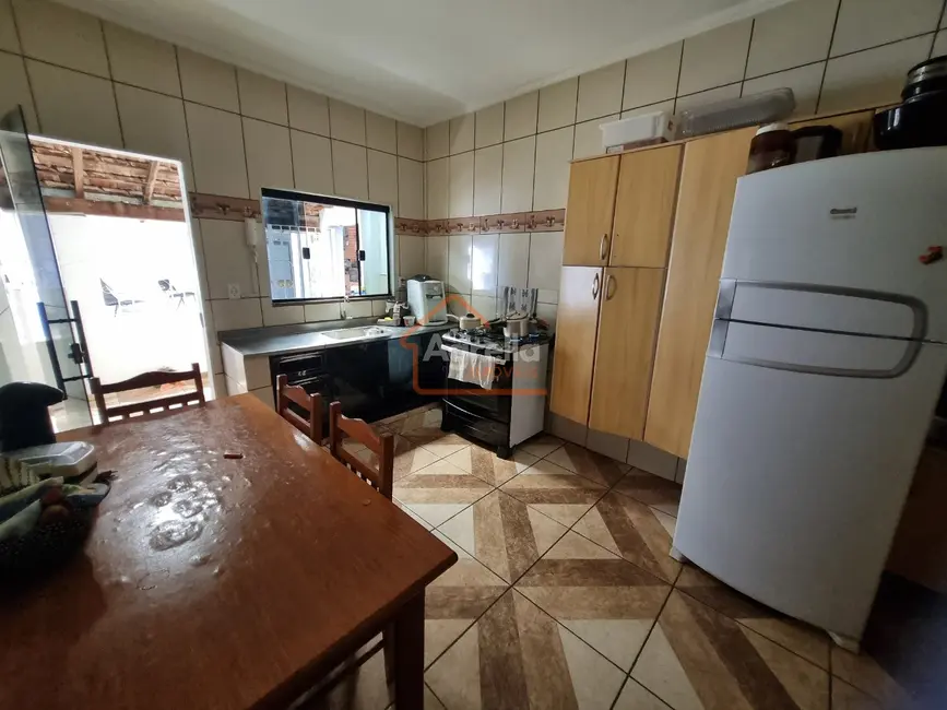 Foto 3 de Casa com 3 quartos à venda, 227m2 em Jardim Almira, Mogi Guacu - SP