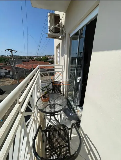 Foto 1 de Apartamento com 2 quartos à venda, 54m2 em Mogi Guacu - SP