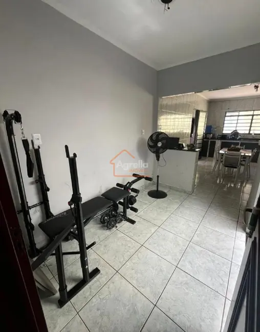 Foto 4 de Casa com 3 quartos à venda, 165m2 em Jardim Hermínio Bueno, Mogi Guacu - SP