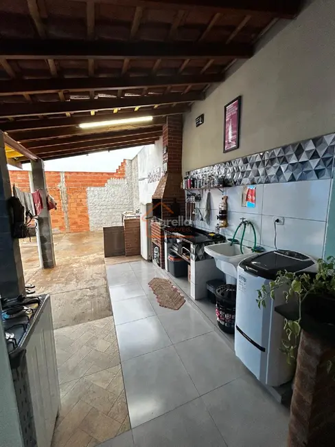 Foto 2 de Casa com 2 quartos à venda, 100m2 em Mogi Guacu - SP