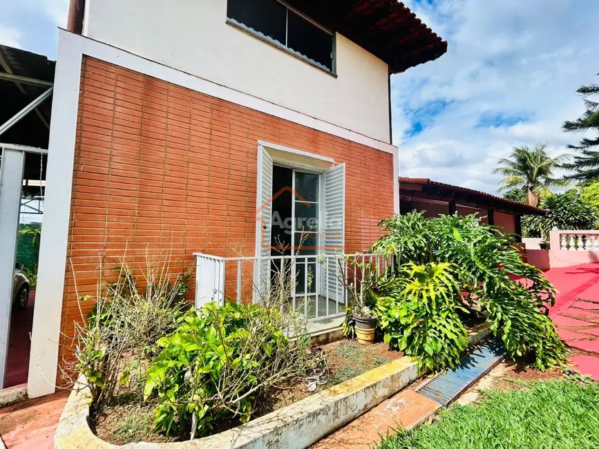 Foto 3 de Chácara com 2 quartos à venda, 160m2 em Chácara São Marcelo, Mogi Mirim - SP