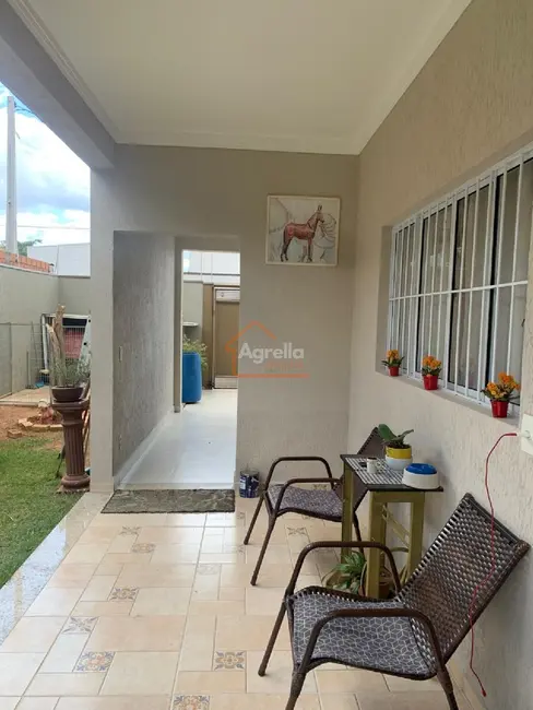 Casa com 3 quartos à venda, 183m2 em Jardim Murayama, Mogi Mirim - SP - imagem 2 Foto 2 de Casa com 3 quartos à venda, 183m2 em Jardim Murayama, Mogi Mirim - SP