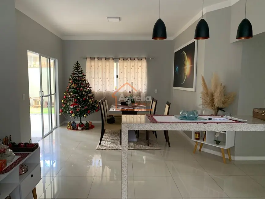 Casa com 3 quartos à venda, 183m2 em Jardim Murayama, Mogi Mirim - SP - imagem 6 Foto 6 de Casa com 3 quartos à venda, 183m2 em Jardim Murayama, Mogi Mirim - SP