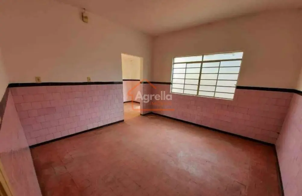 Foto 5 de Casa com 2 quartos à venda, 196m2 em Tucura, Mogi Mirim - SP