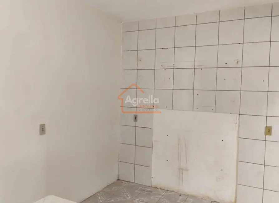 Foto 5 de Casa com 1 quarto à venda, 56m2 em Jardim Chaparral, Mogi Guacu - SP