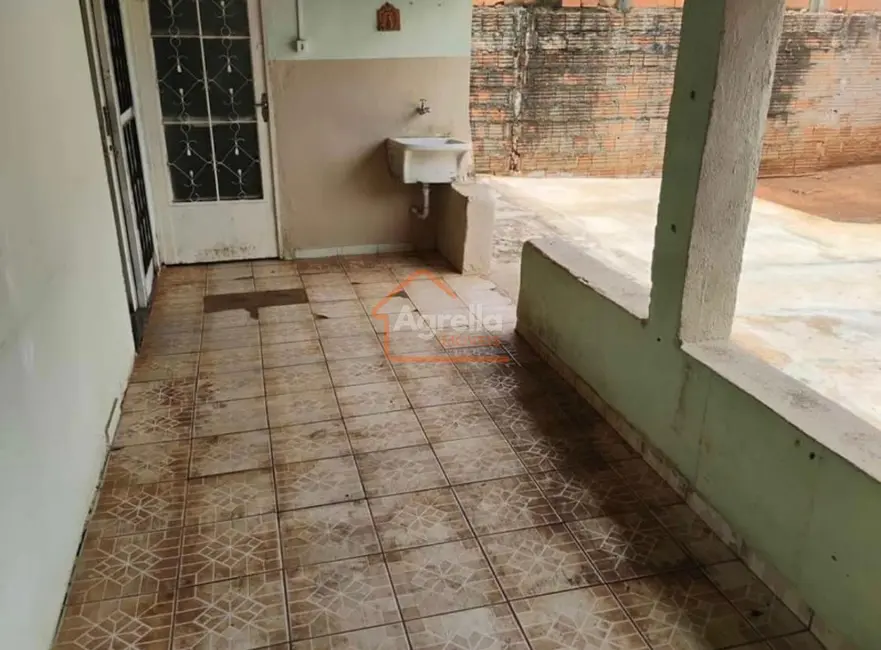 Foto 2 de Casa com 1 quarto à venda, 56m2 em Jardim Chaparral, Mogi Guacu - SP