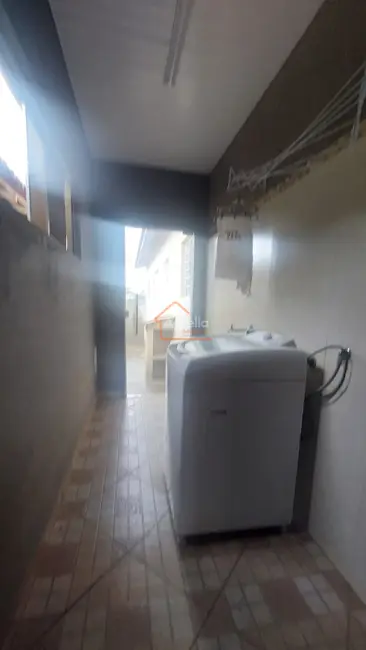 Foto 7 de Casa com 3 quartos à venda, 175m2 em Vila Bianchi, Mogi Mirim - SP