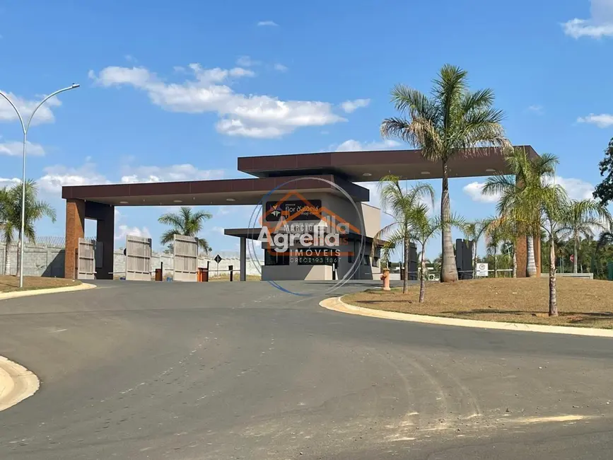 Foto 1 de Terreno / Lote à venda, 378m2 em Mogi Mirim - SP