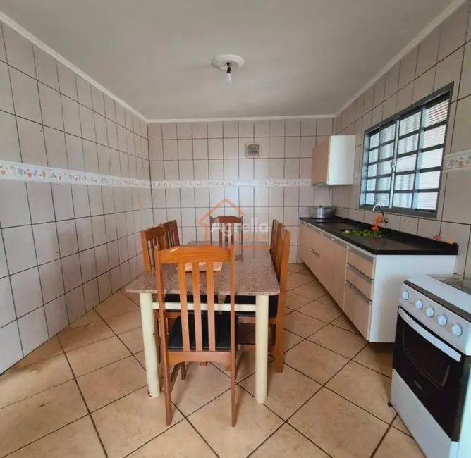 Foto 4 de Casa com 2 quartos à venda, 240m2 em Jardim Santa Clara, Mogi Mirim - SP