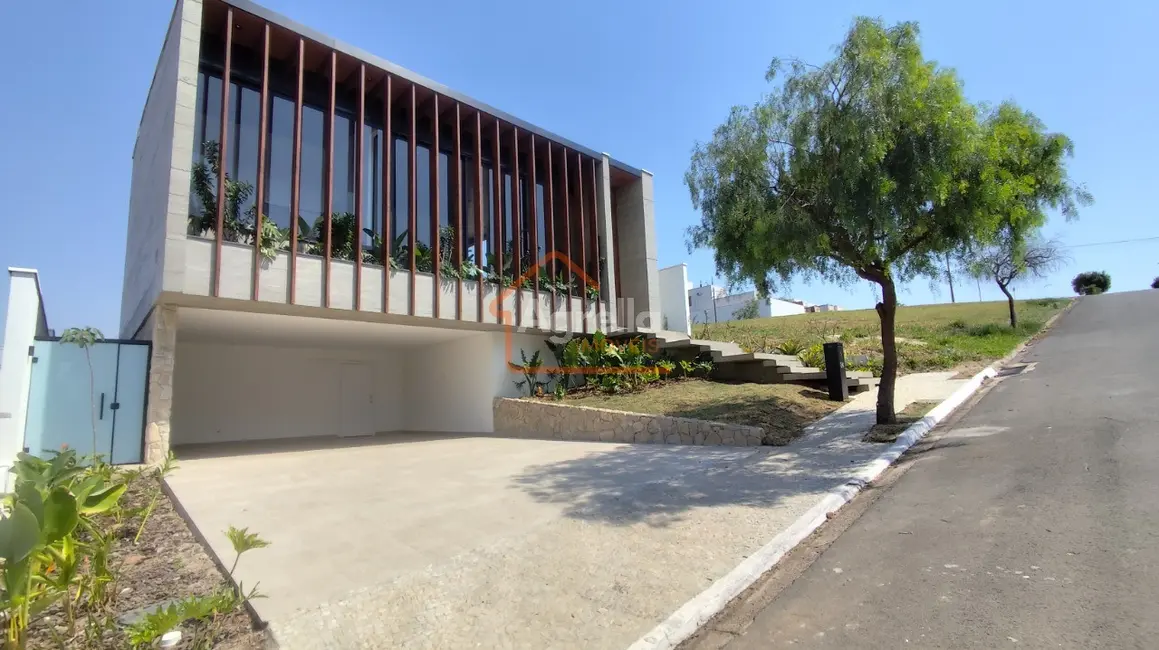 Foto 1 de Casa de Condomínio com 3 quartos à venda, 300m2 em Mogi Mirim - SP