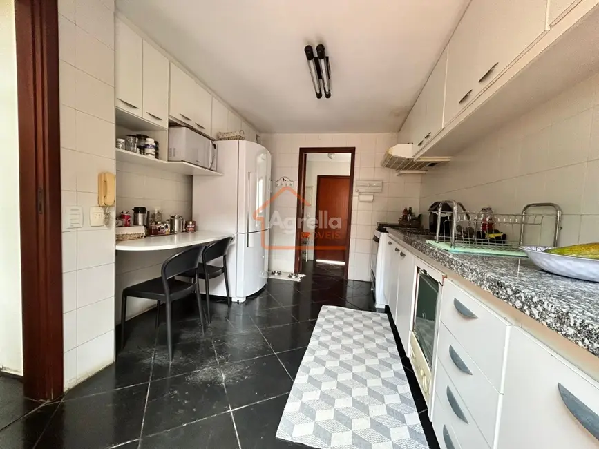 Foto 8 de Casa com 3 quartos à venda, 180m2 em Centro, Mogi Mirim - SP