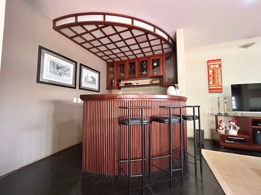 Foto 6 de Casa com 3 quartos à venda, 180m2 em Centro, Mogi Mirim - SP