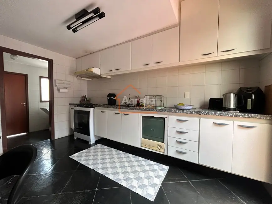 Foto 7 de Casa com 3 quartos à venda, 180m2 em Centro, Mogi Mirim - SP