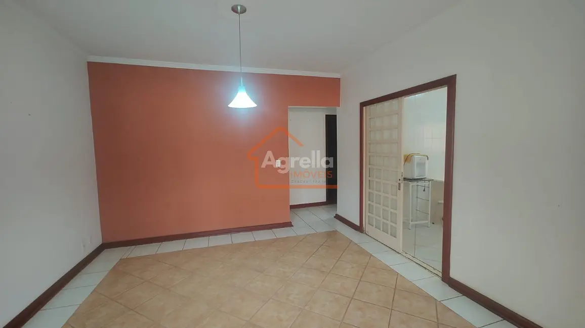 Foto 5 de Casa com 2 quartos à venda, 150m2 em Mogi Mirim - SP