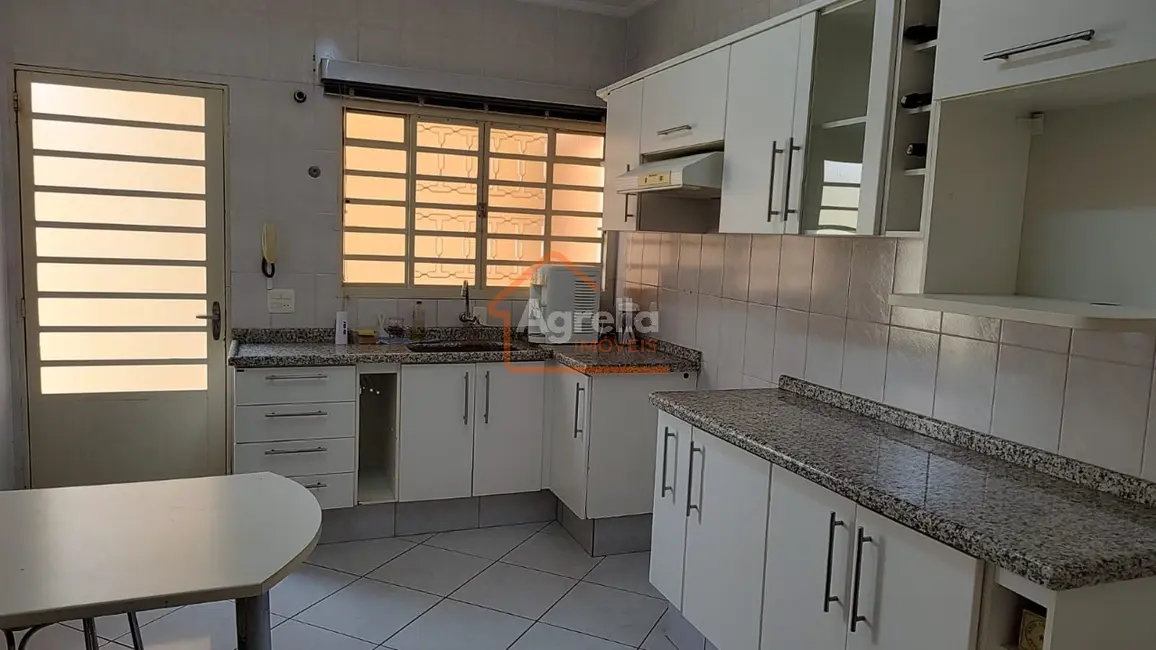 Foto 6 de Casa com 2 quartos à venda, 150m2 em Mogi Mirim - SP