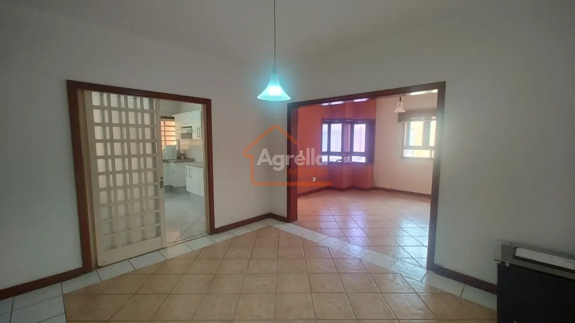Foto 4 de Casa com 2 quartos à venda, 150m2 em Mogi Mirim - SP