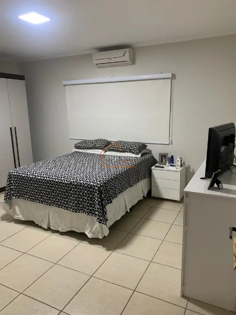 Foto 7 de Casa com 3 quartos à venda, 235m2 em Jardim Maria Bonati Bordignon, Mogi Mirim - SP