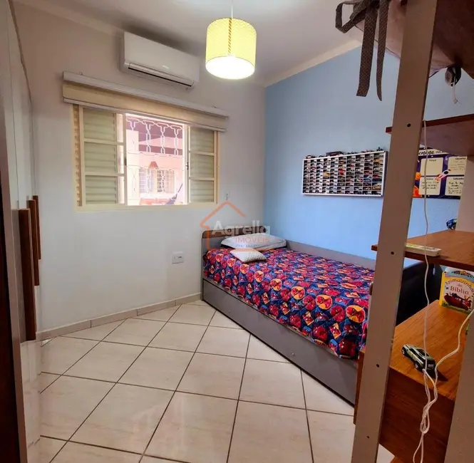 Foto 9 de Casa com 3 quartos à venda, 137m2 em Mogi Mirim - SP