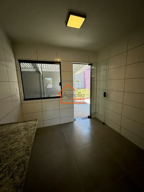 Foto 5 de Casa com 2 quartos à venda, 57m2 em Jardim Getúlio Vargas, Mogi Mirim - SP