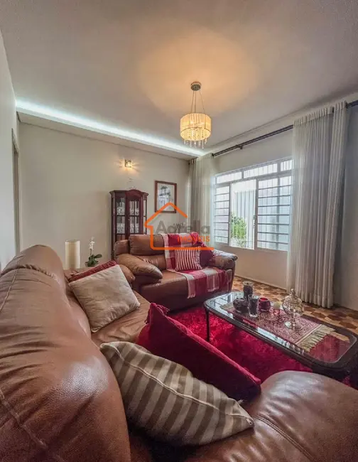 Foto 5 de Casa com 3 quartos à venda, 214m2 em Mogi Mirim - SP