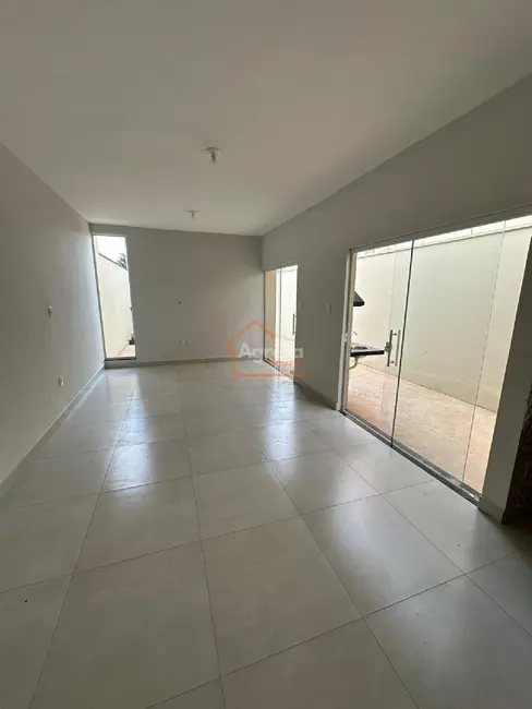 Foto 3 de Casa com 2 quartos à venda, 75m2 em Residencial do Bosque, Mogi Mirim - SP