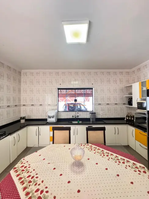 Foto 8 de Casa com 3 quartos à venda, 250m2 em Parque do Estado II, Mogi Mirim - SP