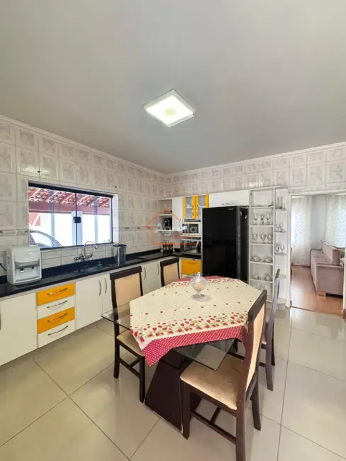 Foto 7 de Casa com 3 quartos à venda, 250m2 em Parque do Estado II, Mogi Mirim - SP