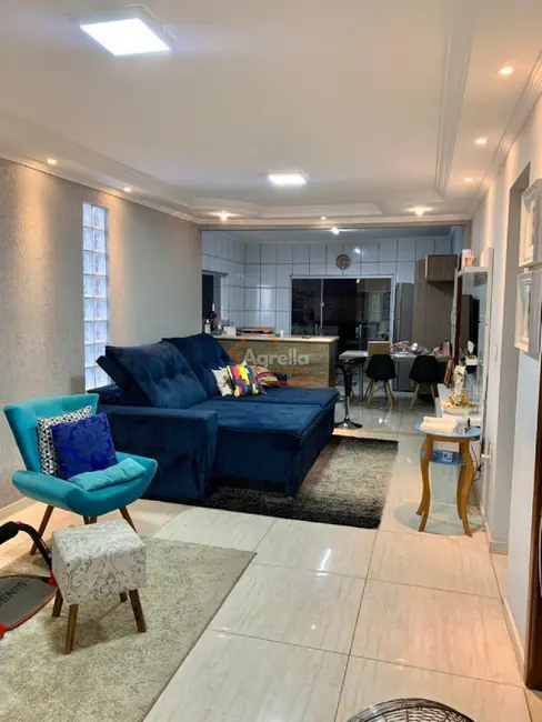 Foto 3 de Casa com 3 quartos à venda, 175m2 em Jardim Igaçaba, Mogi Guacu - SP