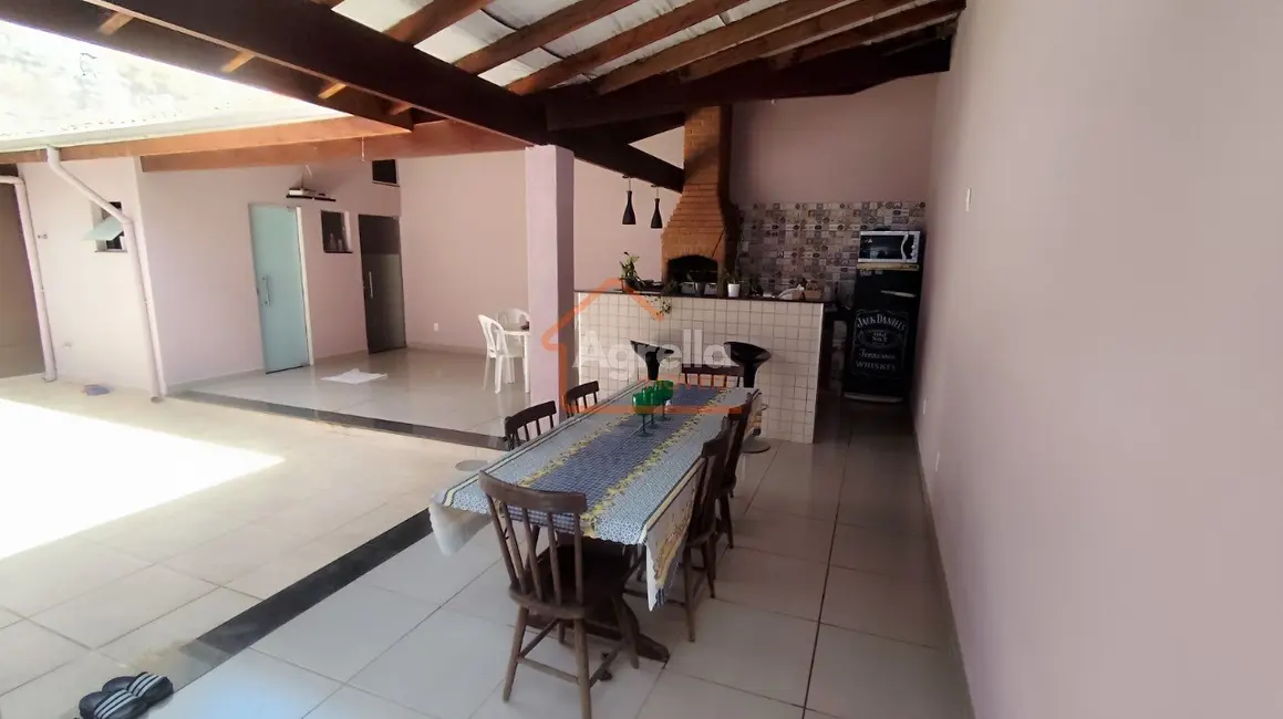 Foto 6 de Casa com 3 quartos à venda, 192m2 em Mogi Mirim - SP