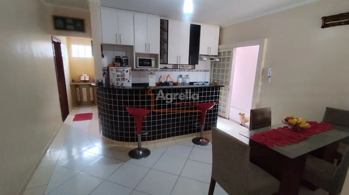 Foto 2 de Casa com 3 quartos à venda, 192m2 em Mogi Mirim - SP