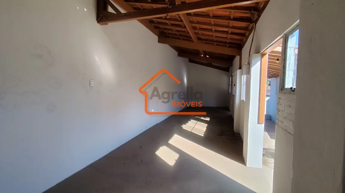 Foto 9 de Casa com 3 quartos à venda, 157m2 em Vila Bianchi, Mogi Mirim - SP