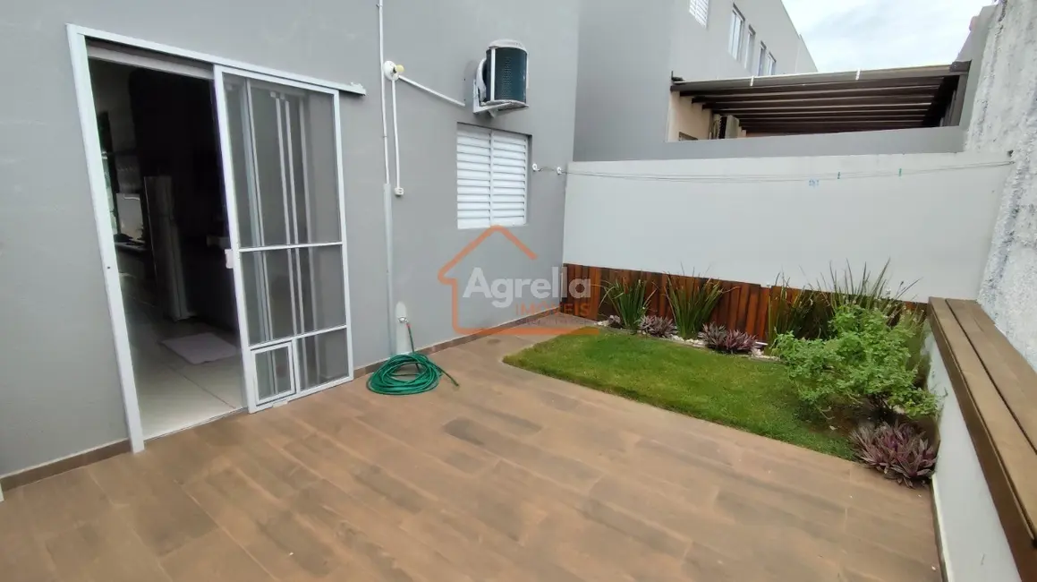 Foto 3 de Casa de Condomínio com 2 quartos à venda, 48m2 em Mogi Mirim - SP