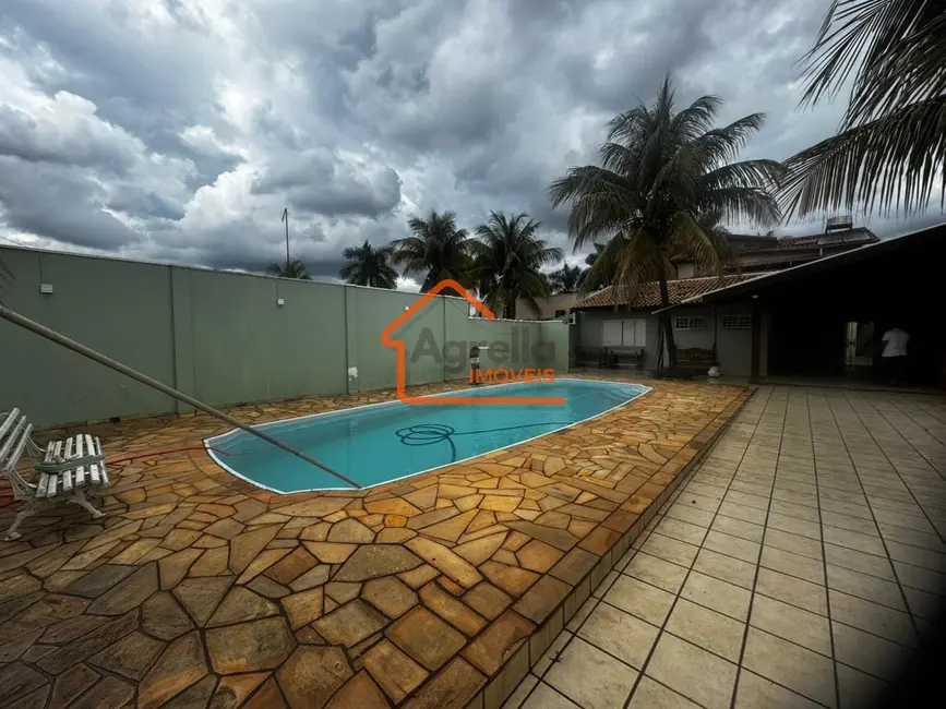 Foto 2 de Casa com 1 quarto à venda, 92m2 em Jardim Flamboyant, Mogi Mirim - SP