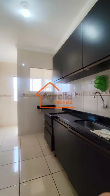 Foto 2 de Apartamento com 2 quartos à venda, 46m2 em Mogi Mirim - SP