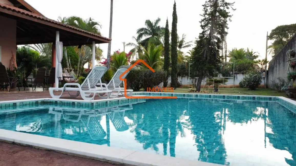 Foto 4 de Chácara com 3 quartos à venda, 275m2 em Chácara São Marcelo, Mogi Mirim - SP