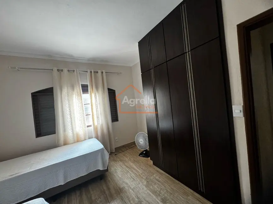 Casa com 3 quartos à venda, 186m2 em Parque Esperança, Mogi Mirim - SP - imagem 9 Foto 9 de Casa com 3 quartos à venda, 186m2 em Parque Esperança, Mogi Mirim - SP