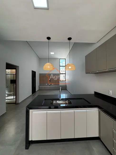 Foto 4 de Casa de Condomínio com 3 quartos à venda, 130m2 em Mogi Guacu - SP