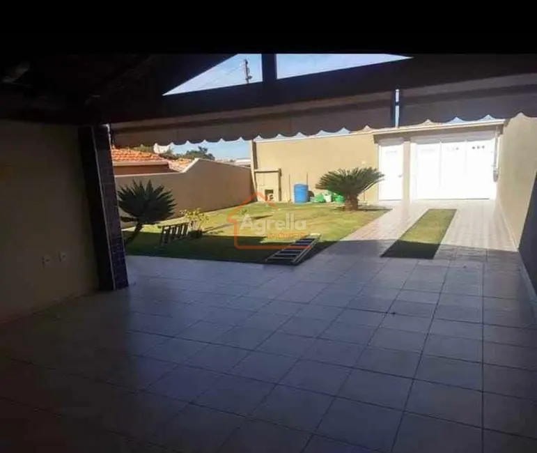 Foto 3 de Casa com 2 quartos à venda, 120m2 em Parque Real, Mogi Mirim - SP