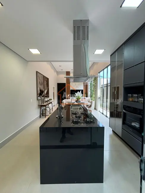 Foto 8 de Casa de Condomínio com 3 quartos à venda, 180m2 em Mogi Mirim - SP