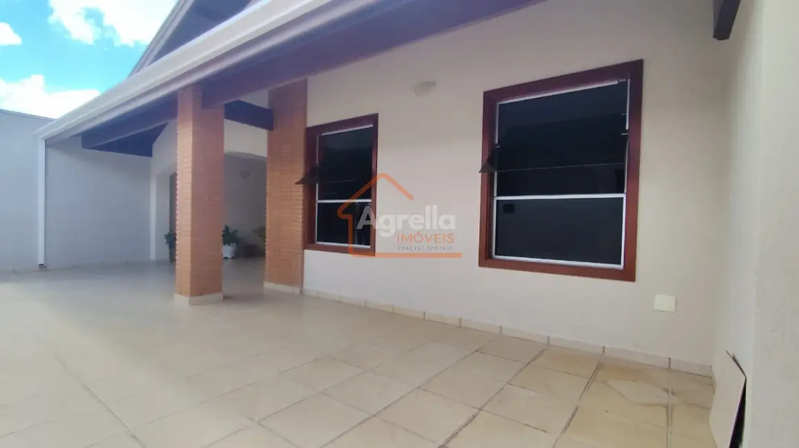 Foto 2 de Casa com 3 quartos à venda, 200m2 em Jardim Longatto, Mogi Mirim - SP