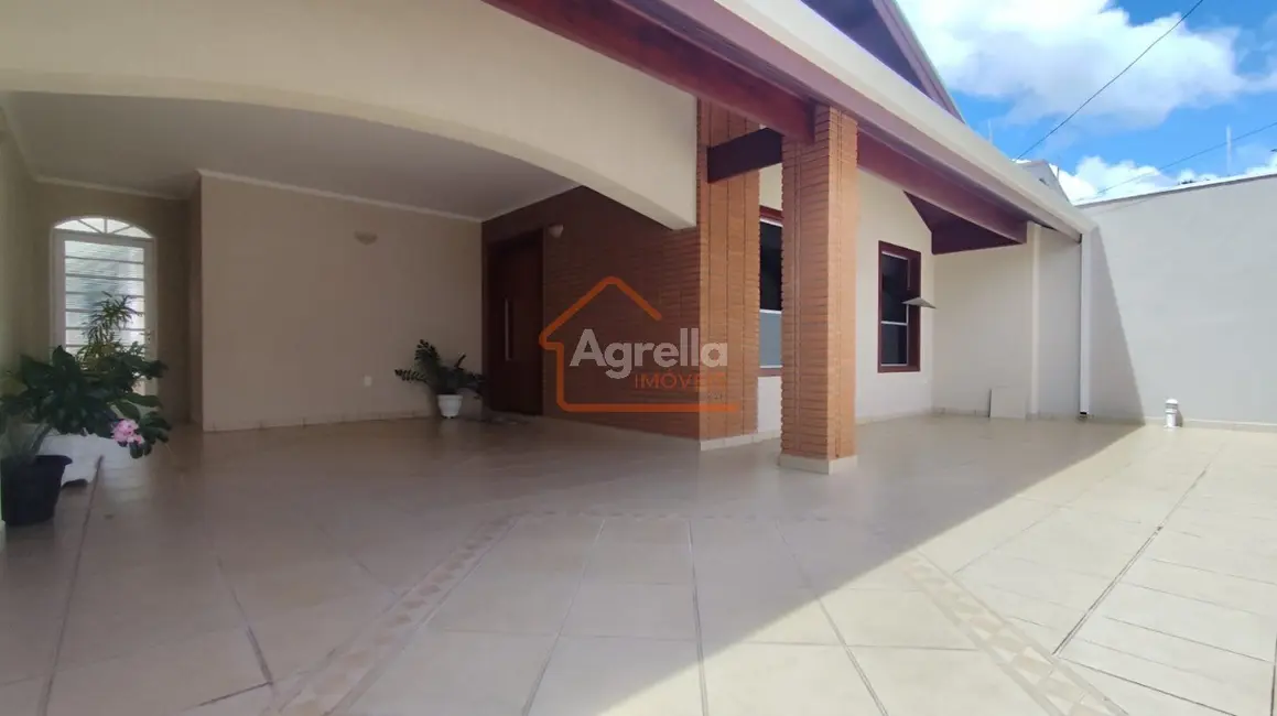 Foto 1 de Casa com 3 quartos à venda, 200m2 em Jardim Longatto, Mogi Mirim - SP