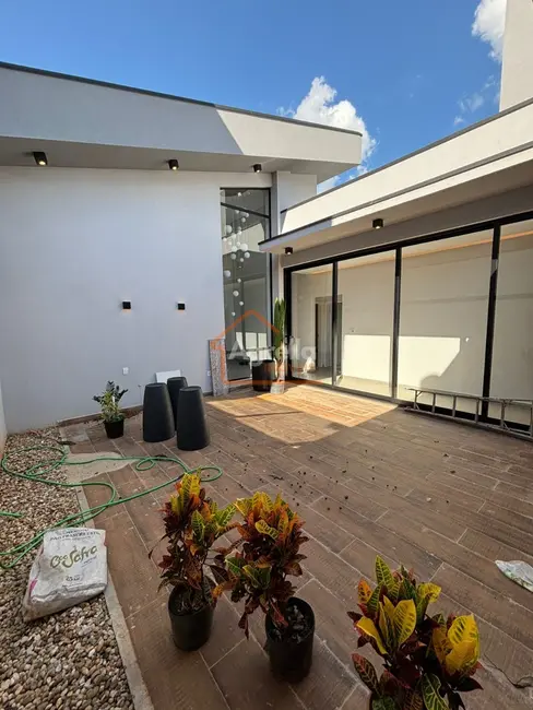 Foto 8 de Casa de Condomínio com 3 quartos à venda, 198m2 em Mogi Mirim - SP