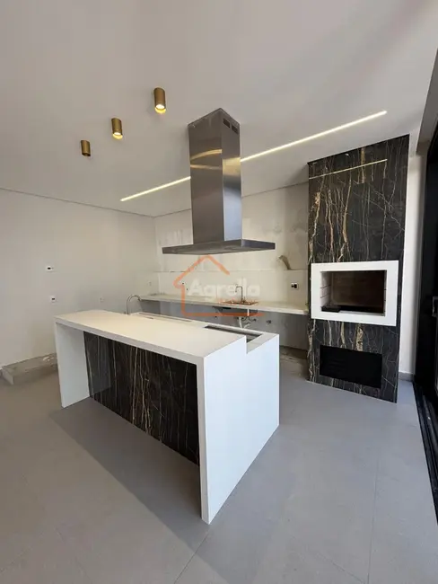 Foto 5 de Casa de Condomínio com 3 quartos à venda, 198m2 em Mogi Mirim - SP