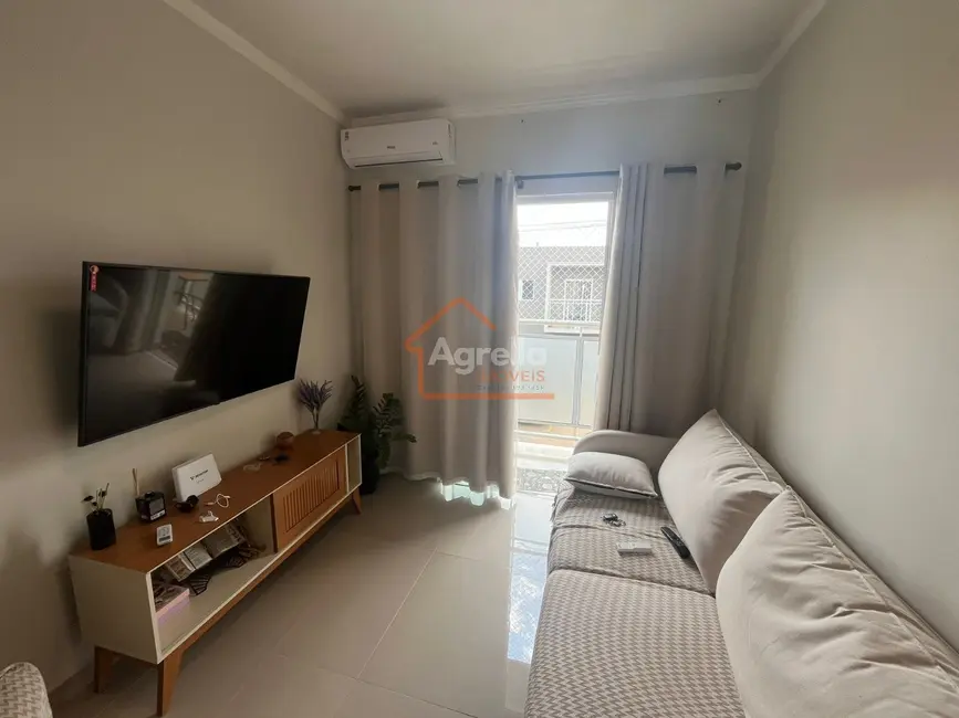 Foto 1 de Casa de Condomínio com 2 quartos à venda, 48m2 em Mogi Mirim - SP