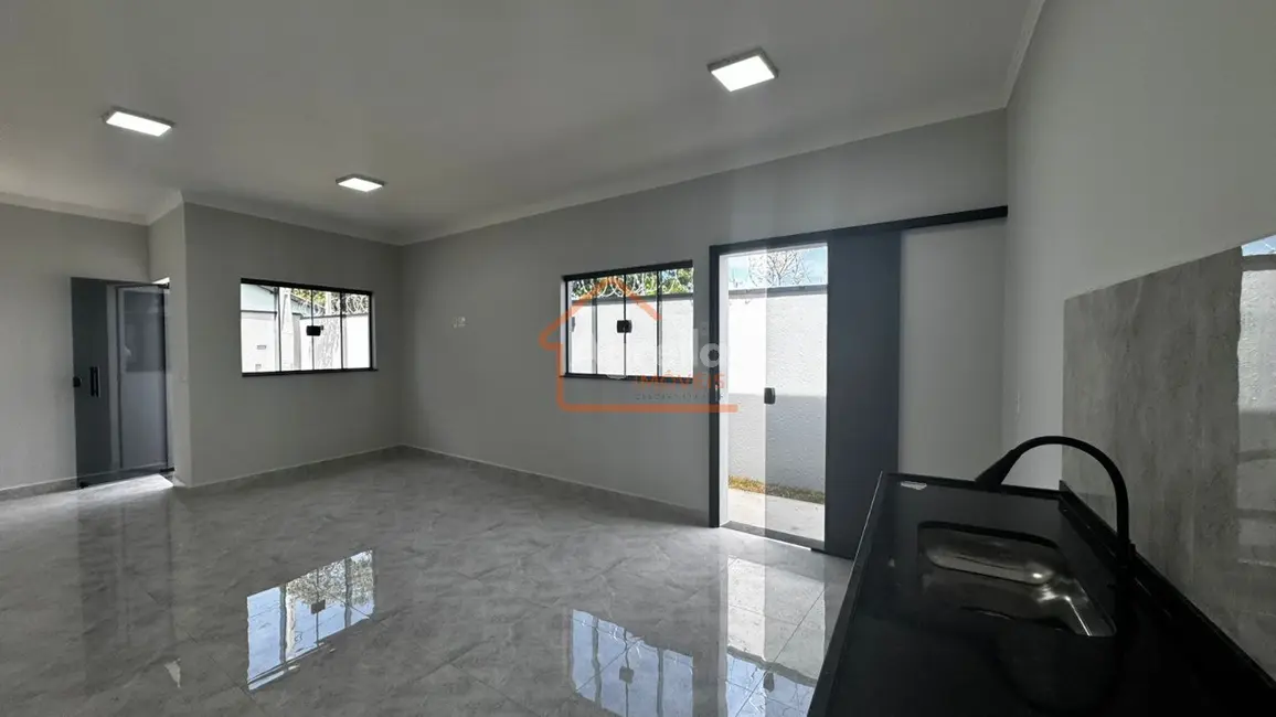 Foto 2 de Casa com 3 quartos à venda, 76m2 em Jardim Sbeghen, Mogi Mirim - SP
