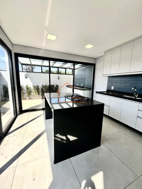 Foto 7 de Casa de Condomínio com 3 quartos à venda, 130m2 em Mogi Mirim - SP