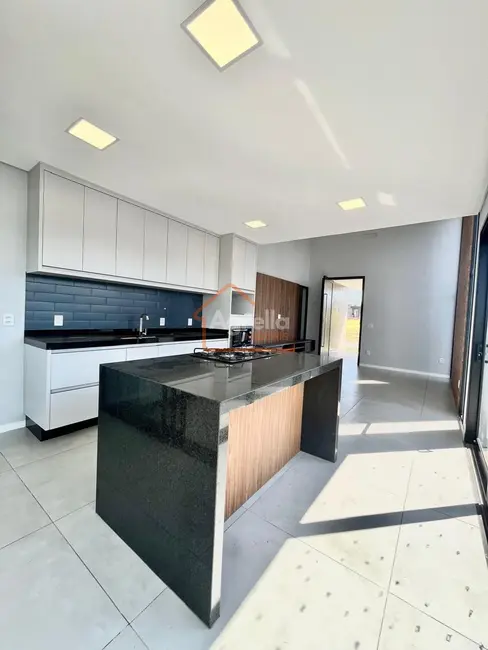 Foto 8 de Casa de Condomínio com 3 quartos à venda, 130m2 em Mogi Mirim - SP